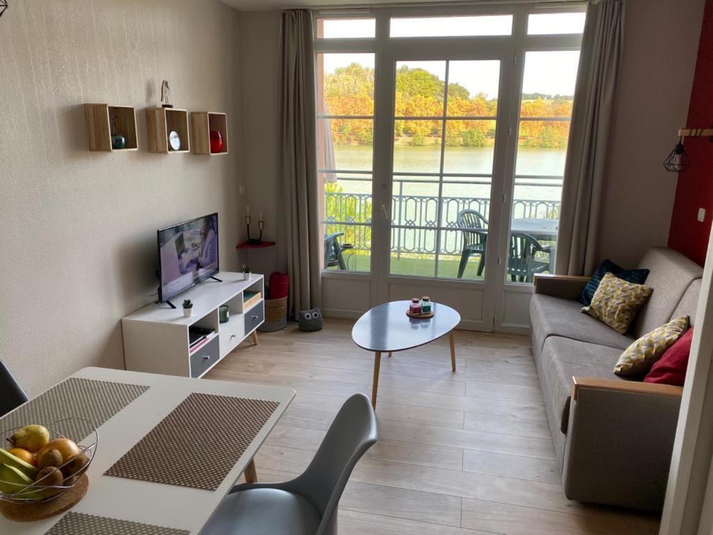 Appartement Au Calme Face Au Lac Marciac Ngoại thất bức ảnh